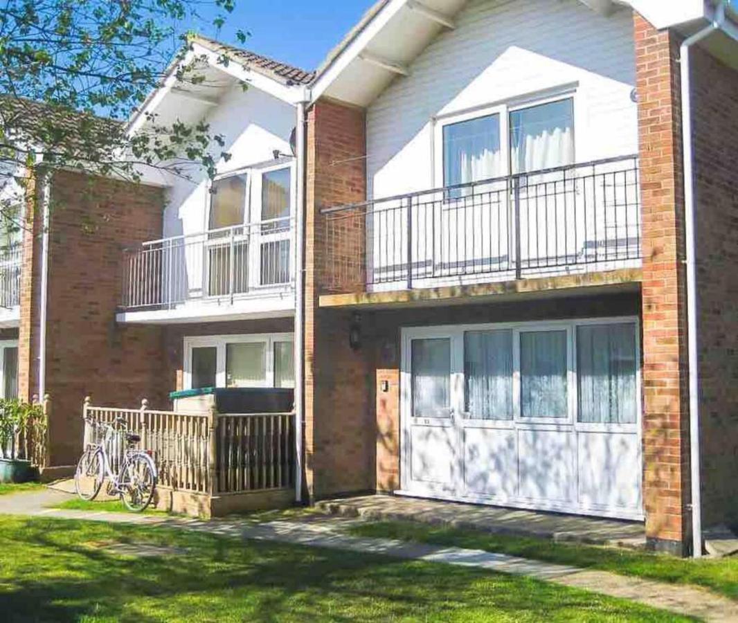 Sea View 3-bed Heated Pool Eat Bar Kids Park *