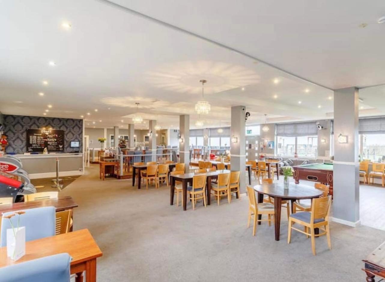 Villa Sea View 3-bed Heated Pool Eat Bar Kids Park